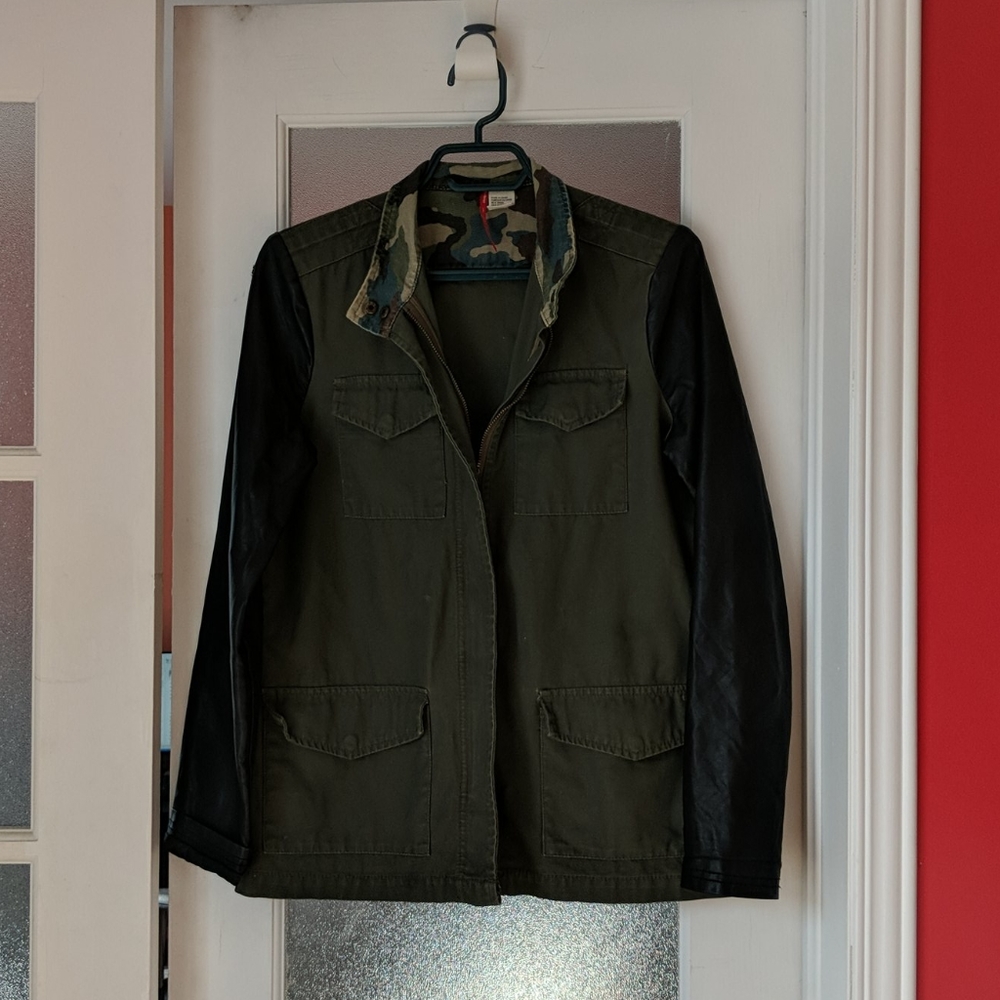 3/$40! Element jacket size small